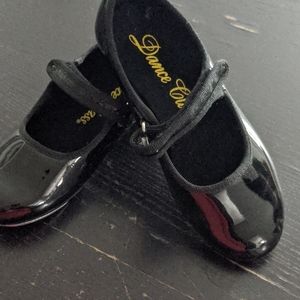 Girls Black Patent Leather Tap Shoes